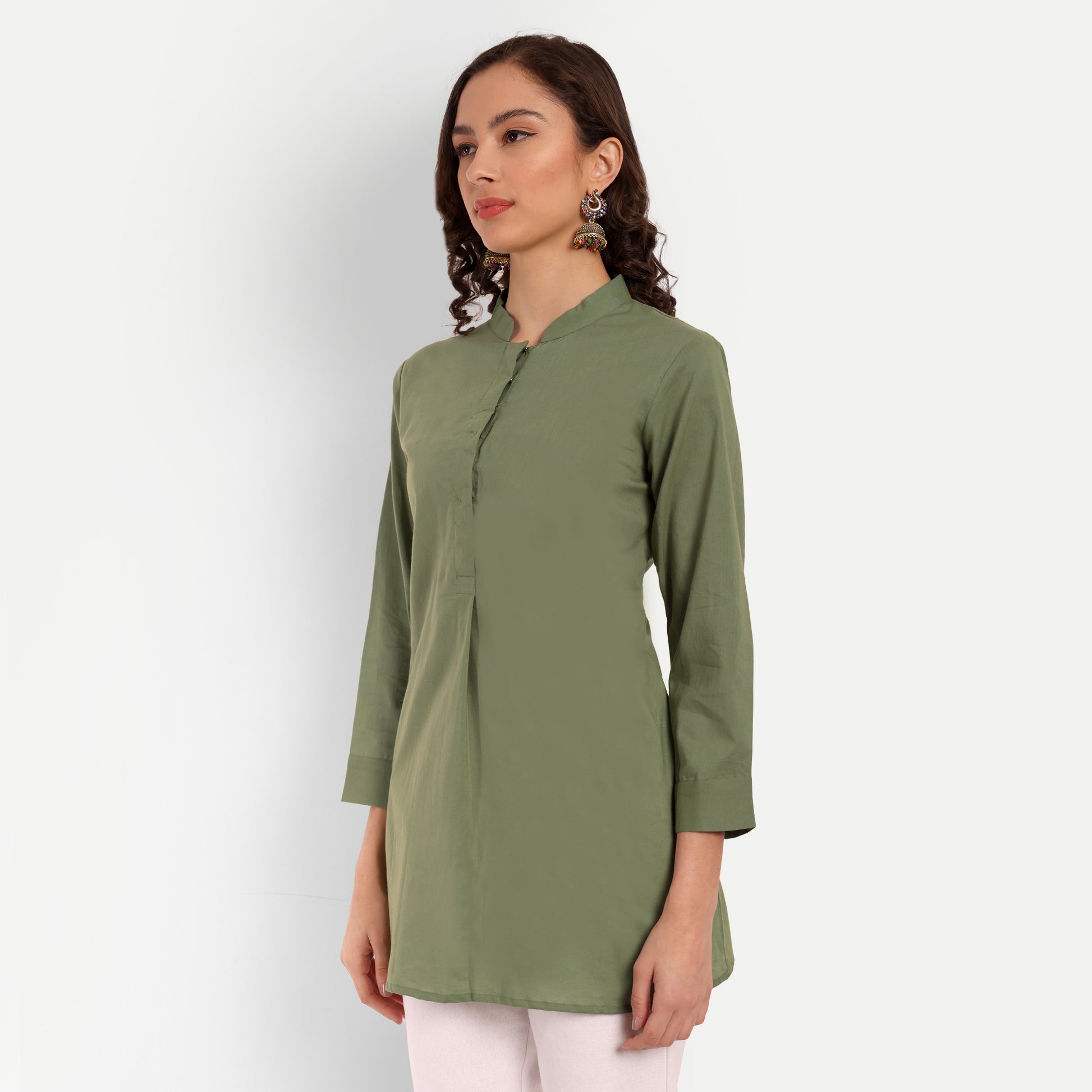 Pista Green Solid Straight Cotton Tunic