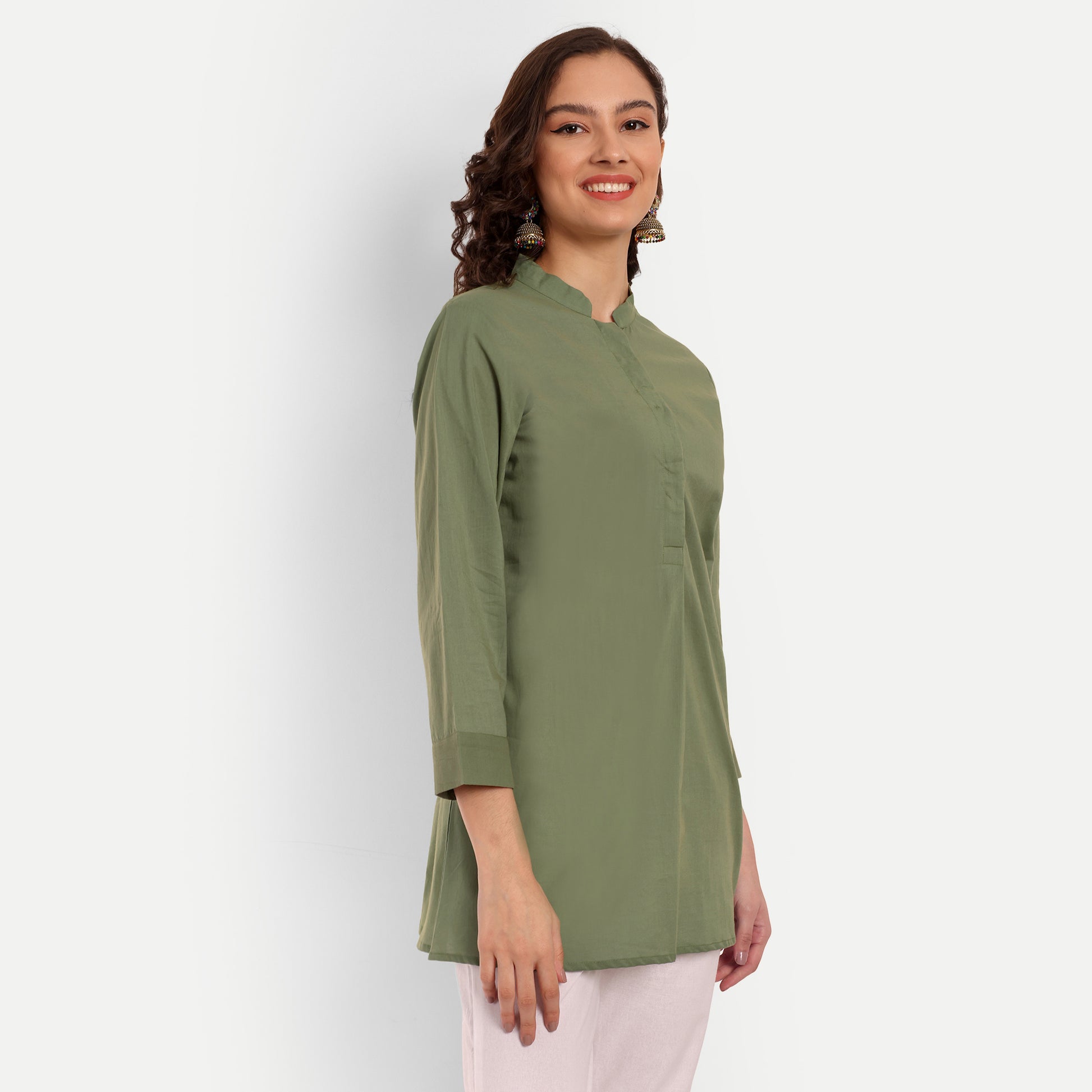 Pista Green Solid Straight Cotton Tunic