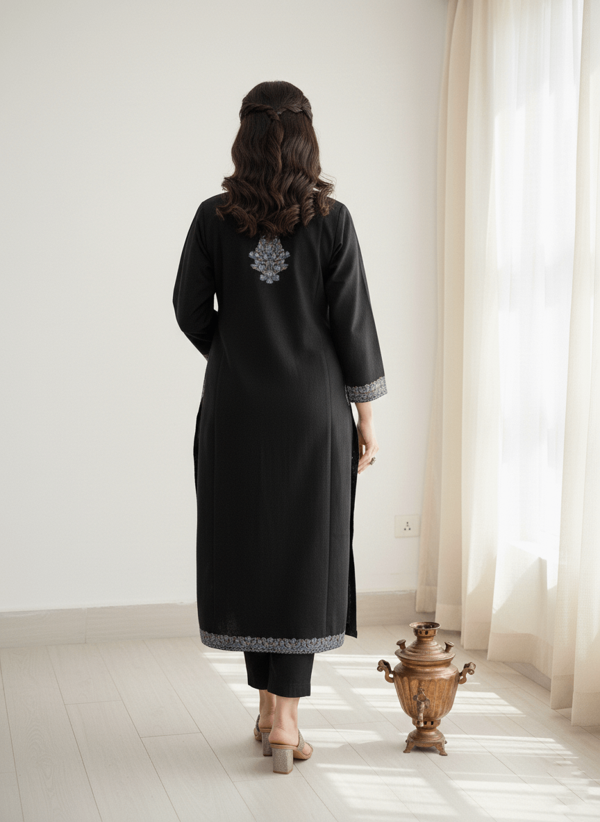 Black Floral Aari Embroidered Kashmiri Pheran