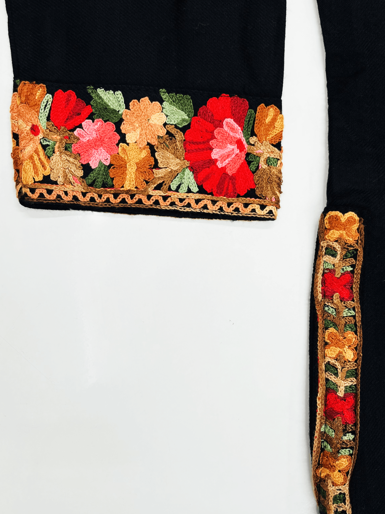 Black & Red Floral Aari Embroidered Kashmiri Co-ord set