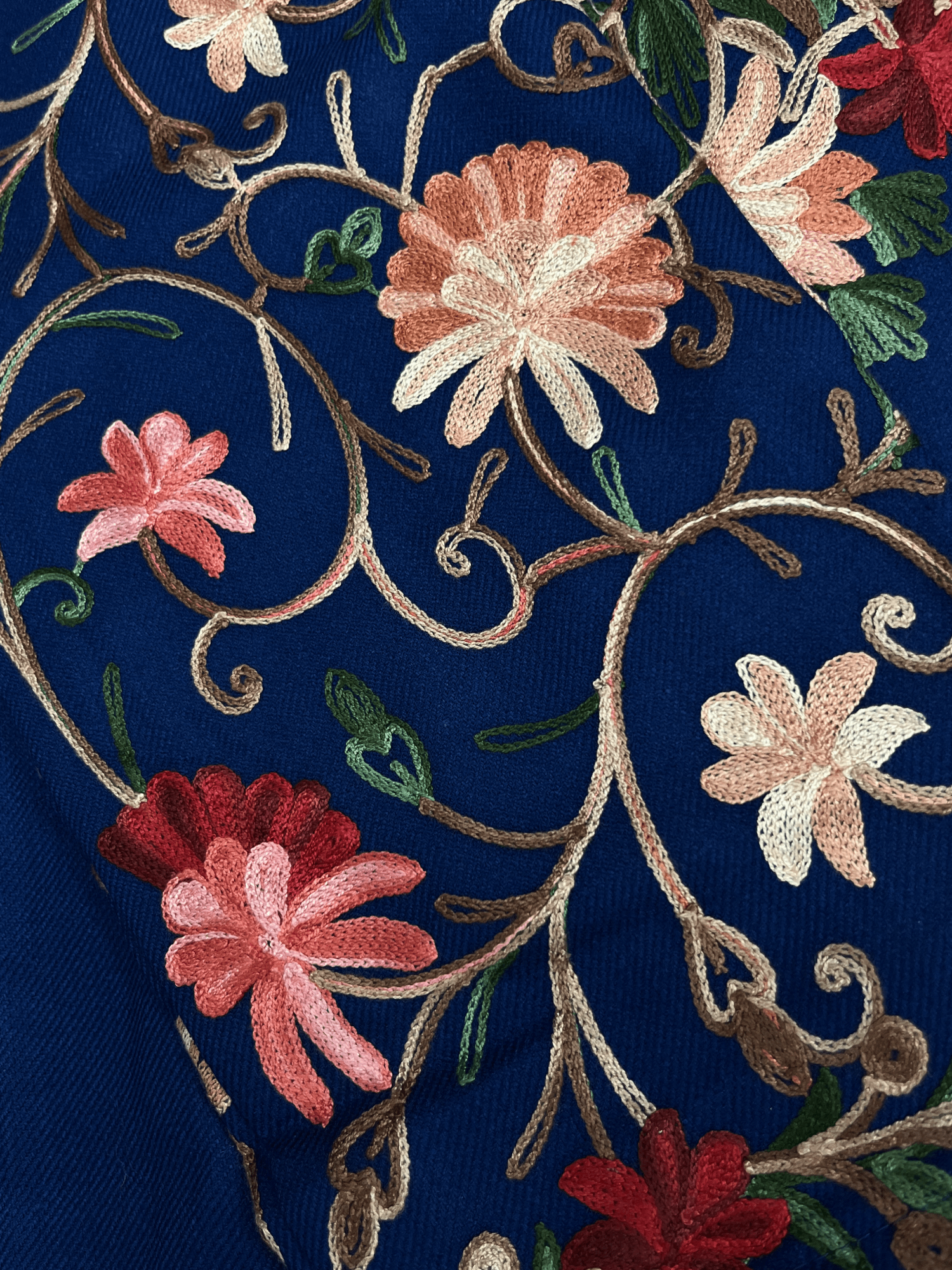 Blue Floral Aari–Tilla Embroidered Kashmiri Pheran