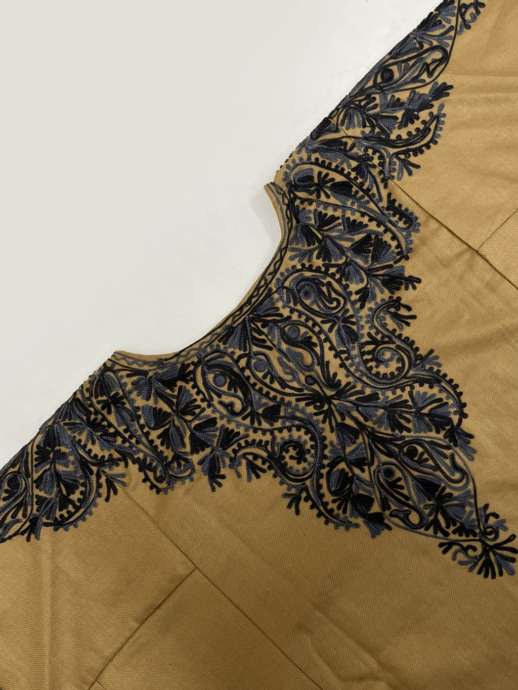 Brown Floral Aari Embroidered Kashmiri Pheran