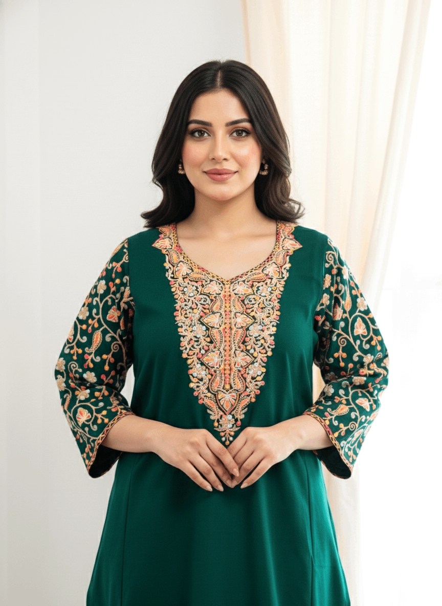 Green Aari–Tilla Embroidered Kashmiri Pheran