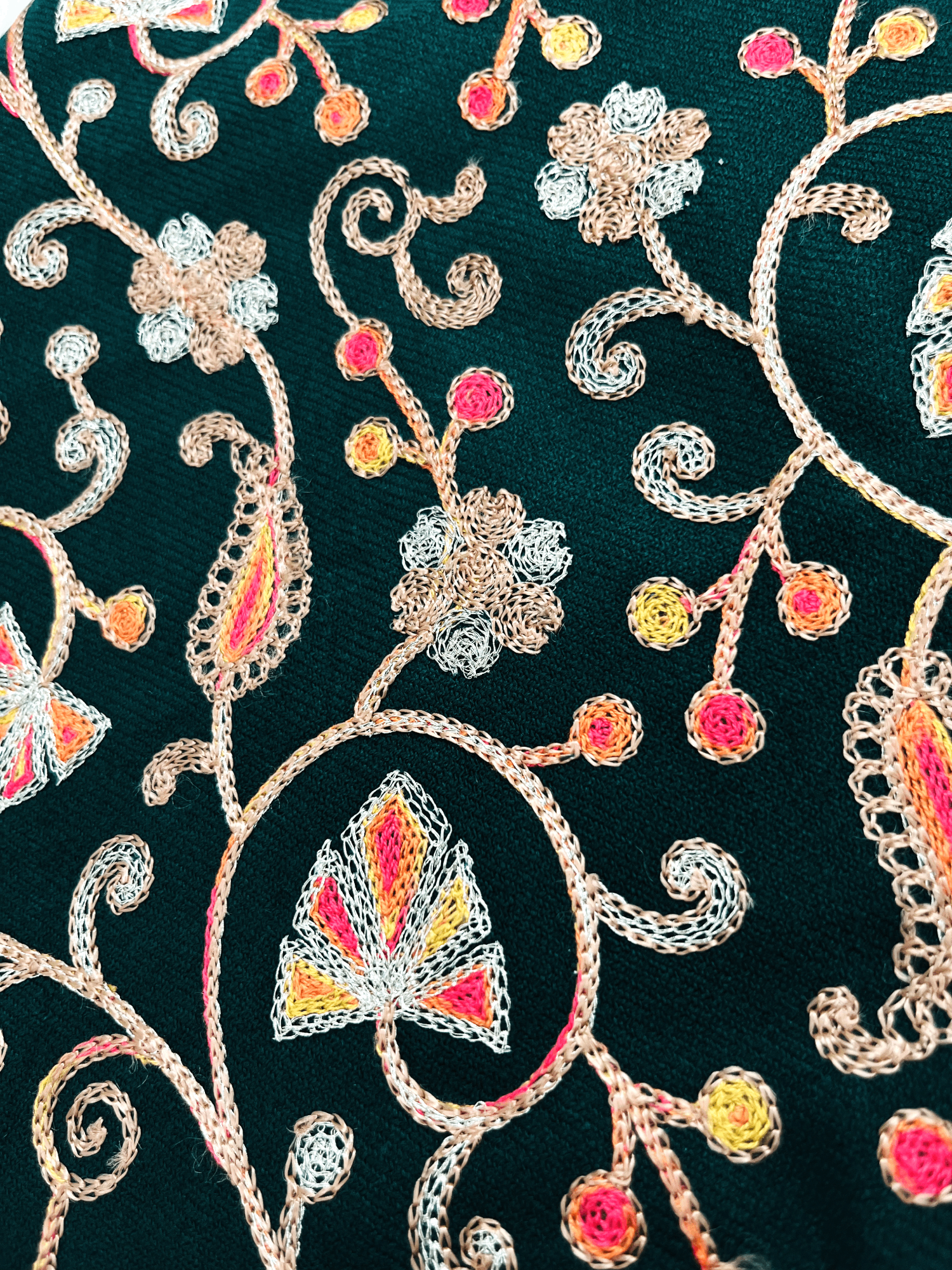 Green Aari–Tilla Embroidered Kashmiri Pheran