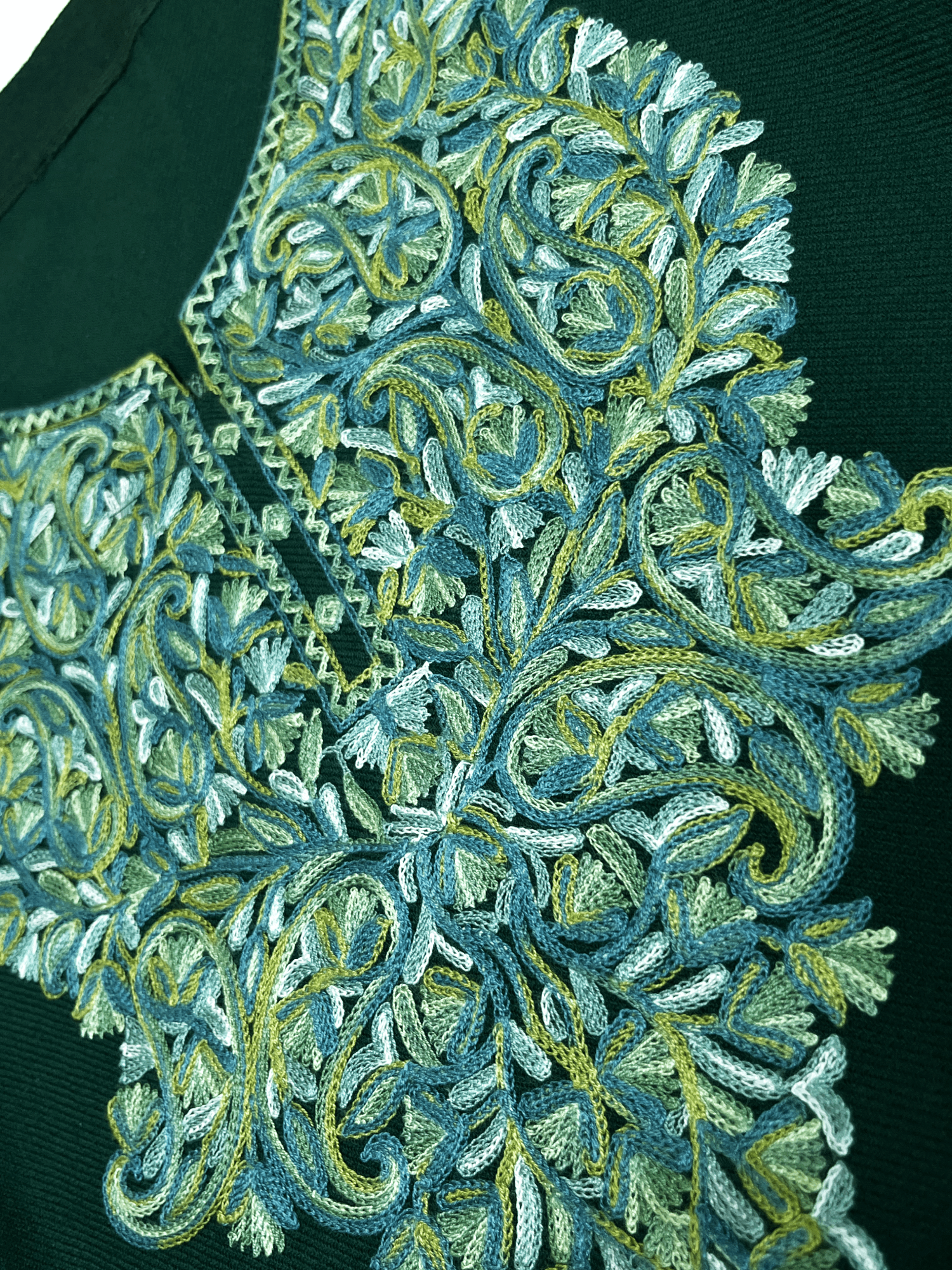 Green Floral Aari Embroidered Kashmiri Pheran