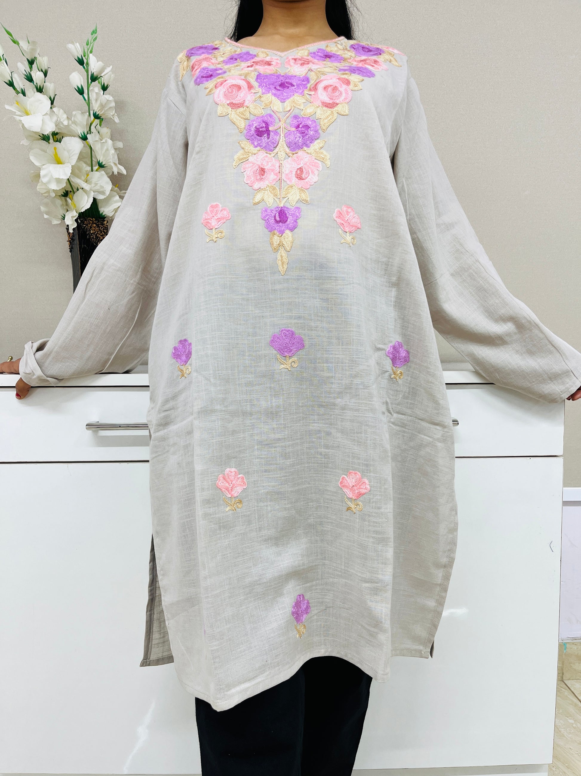 Grey With Pink Embroidered With Thread Work Cotton Straight Kuti For Women