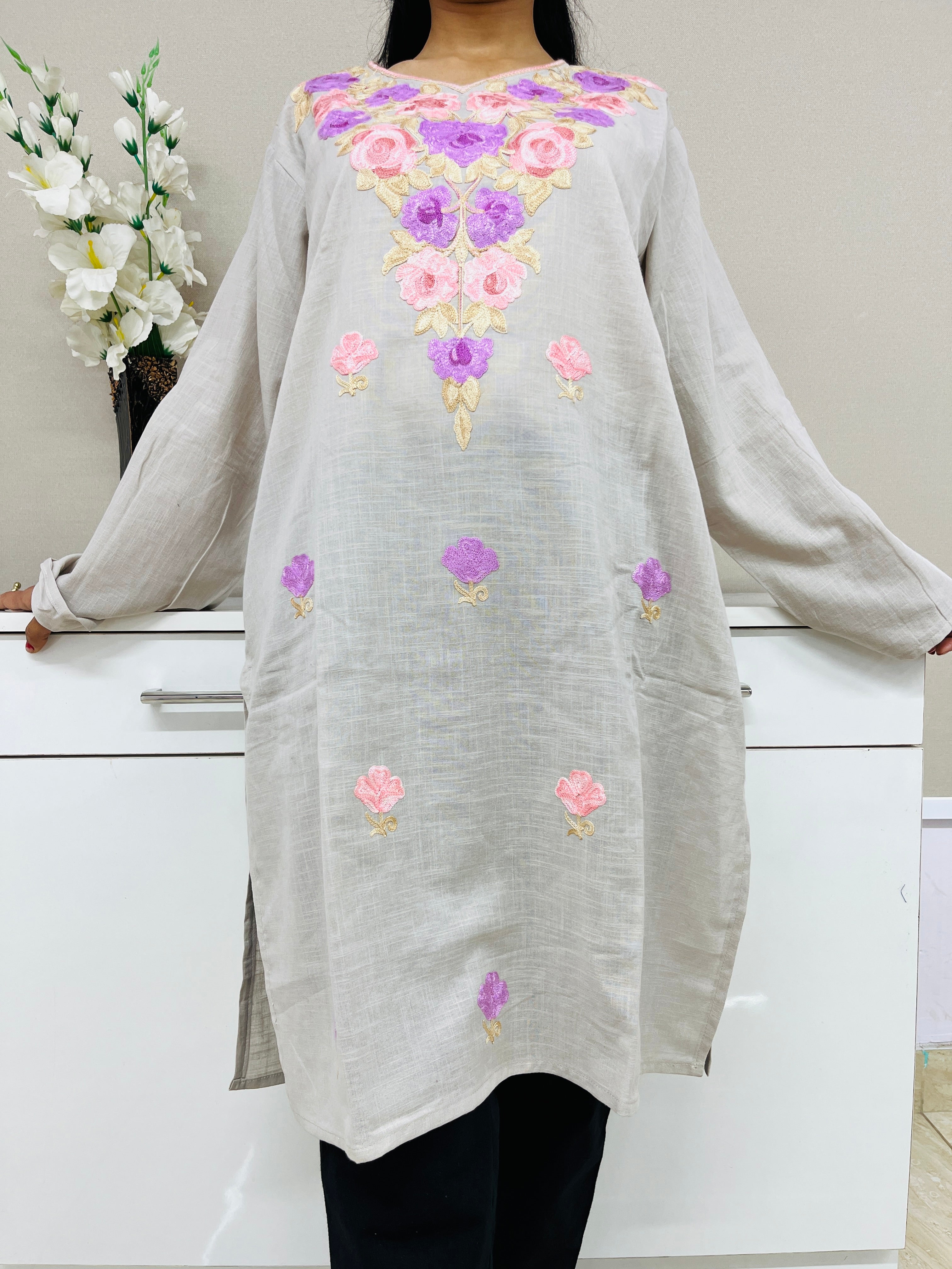 Grey With Pink Embroidered With Thread Work Cotton Straight Kuti For Women