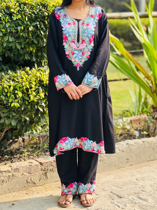 Naariy Multicolor Embroidered Black Rayon Co-ord Set