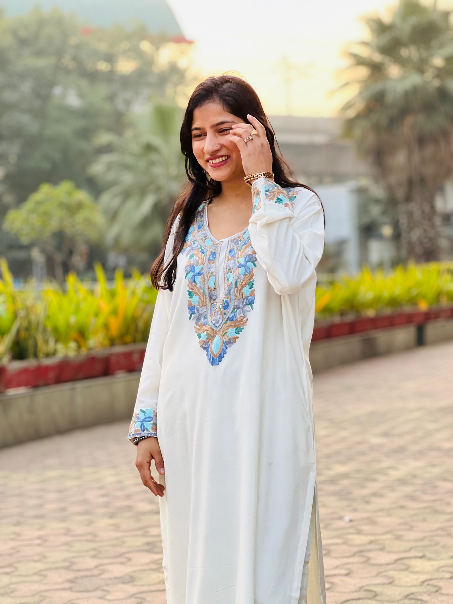 Naariy Blue Embroidered White Rayon Co-ord Set