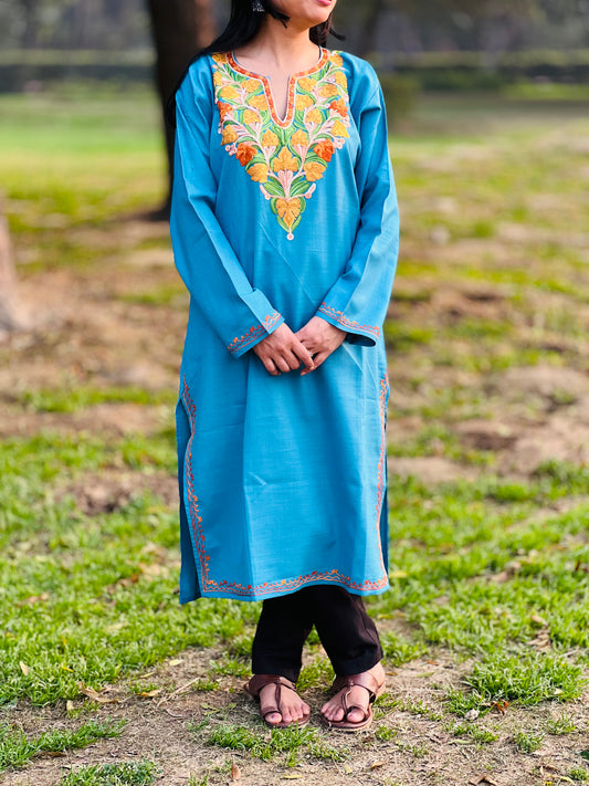 Naariy Sky Blue With Yellow Embroidered Thread Work Cotton Straight Kurti