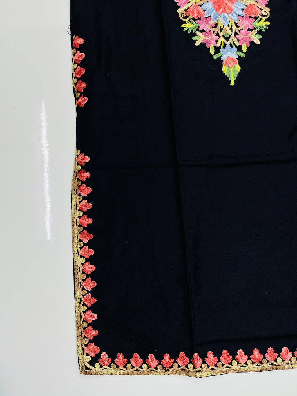 Black Floral Embroidered Kashmiri Pheran