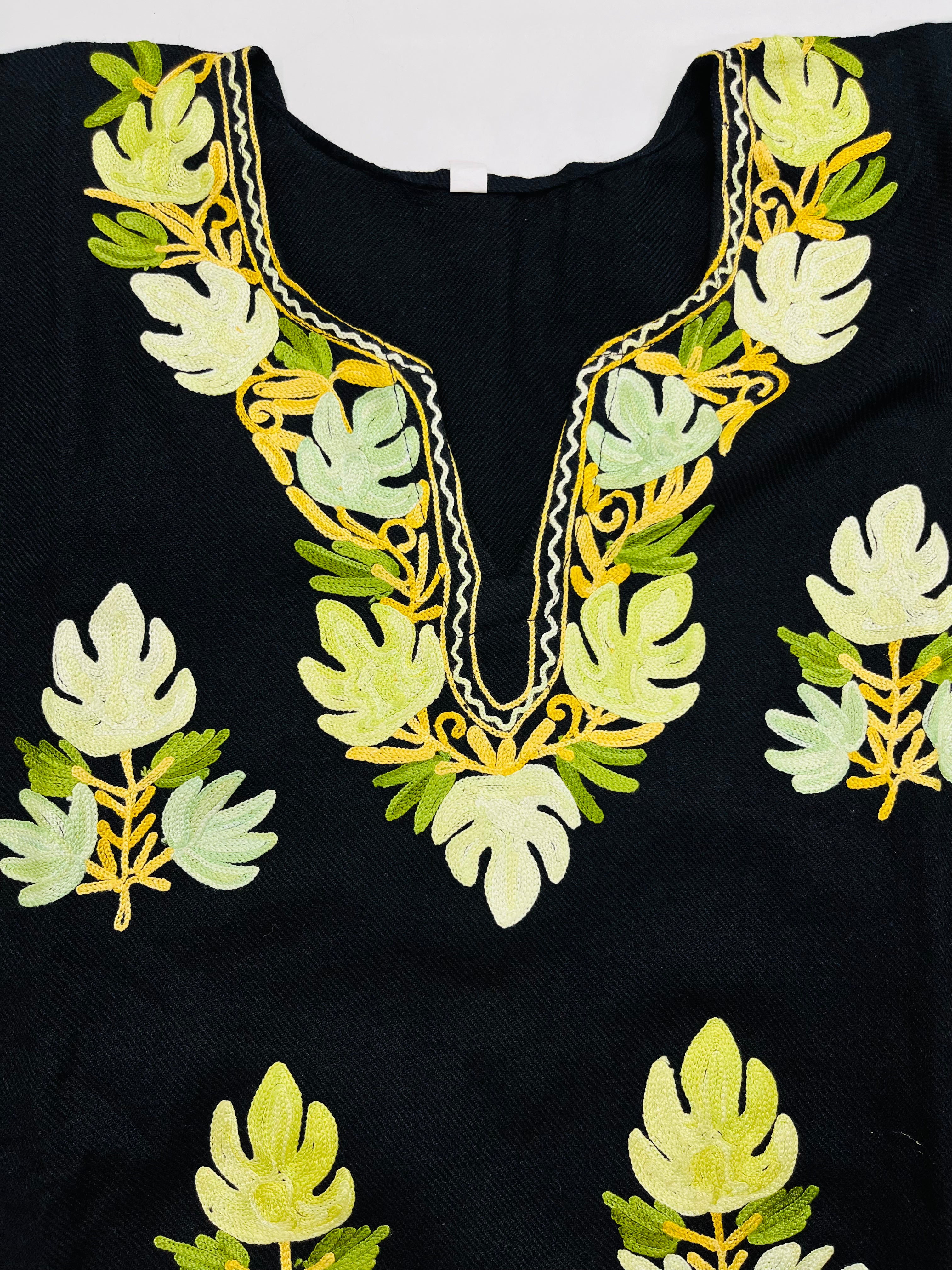 Black & Green Floral Embroidered Kashmiri Pheran