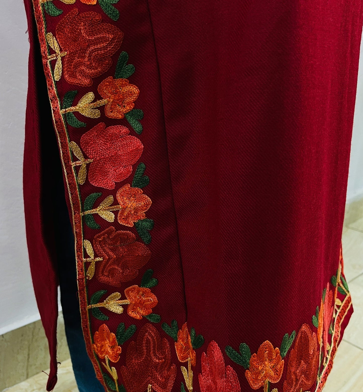 Maroon Neck Design Aari Embroidered Phiran