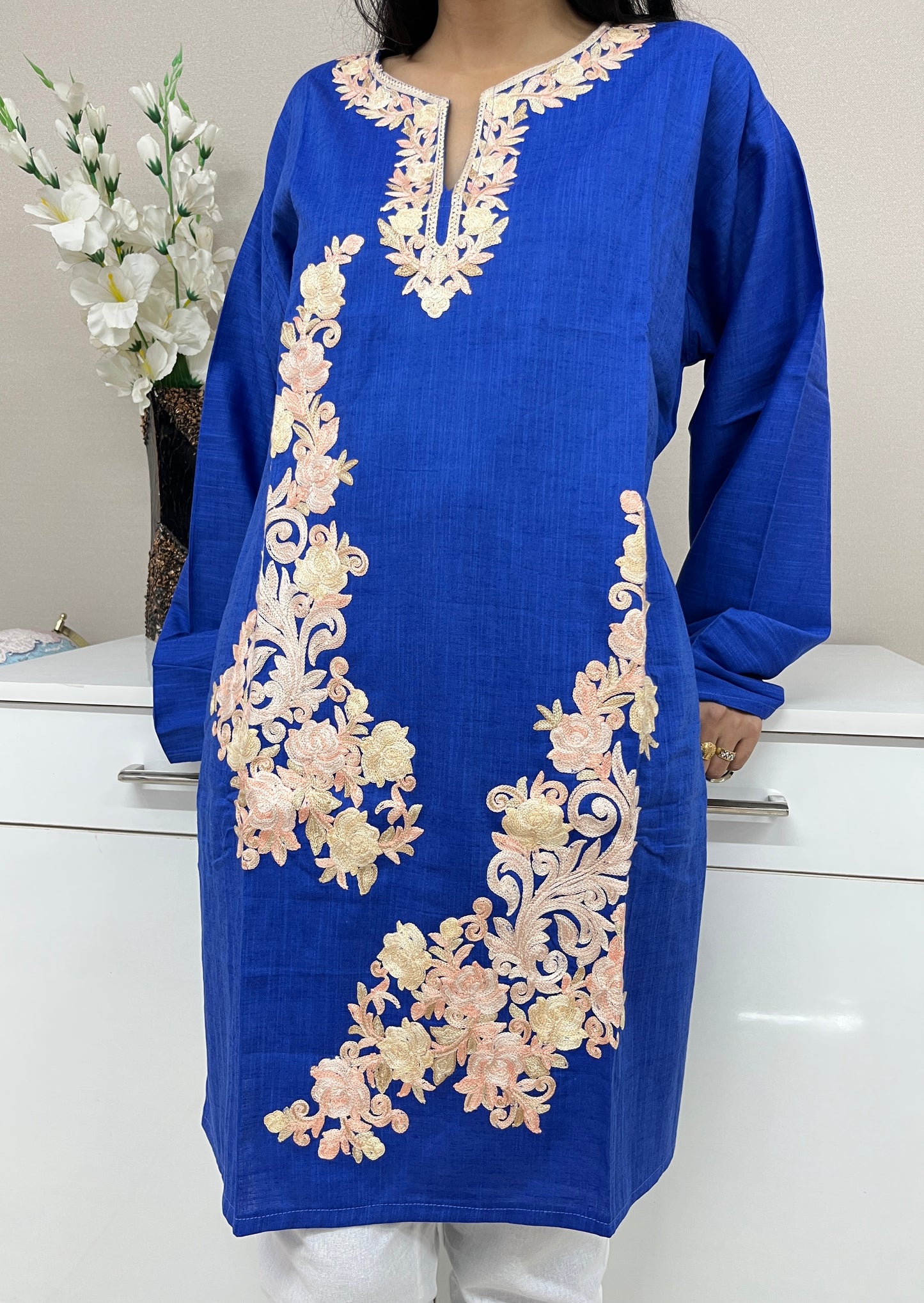 Naariy Blue with Beige Embroidered Thread Work Cotton Straight Kurti