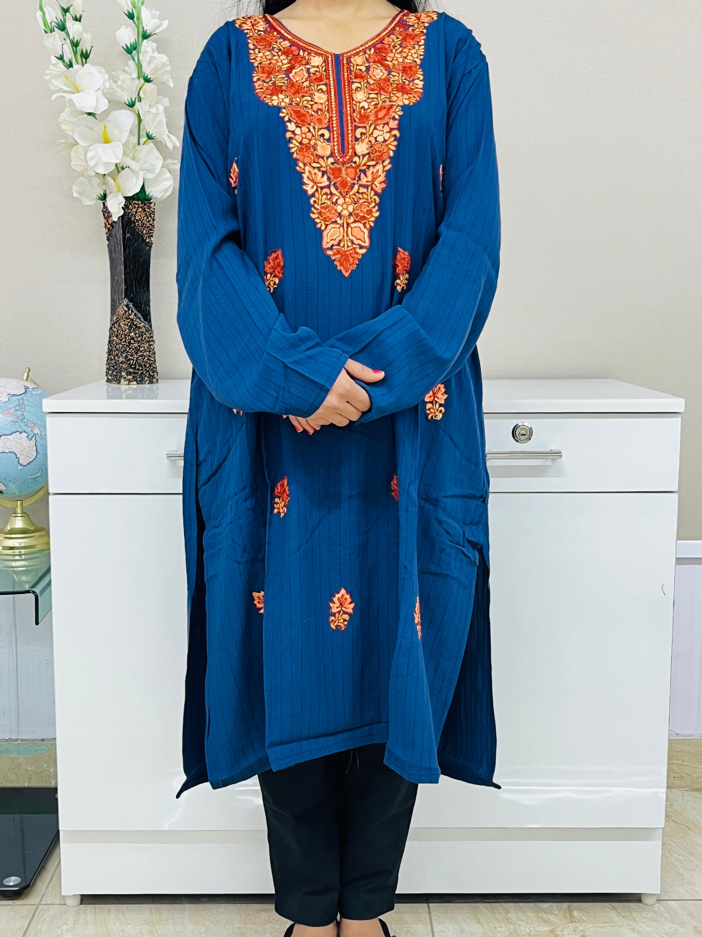 Naariy Navy Blue With Brown Embroidered Thread Work Cotton Straight Kurti