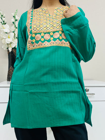 Naariy Green With Golden Embroidered Thread Work Cotton Straight Kurti