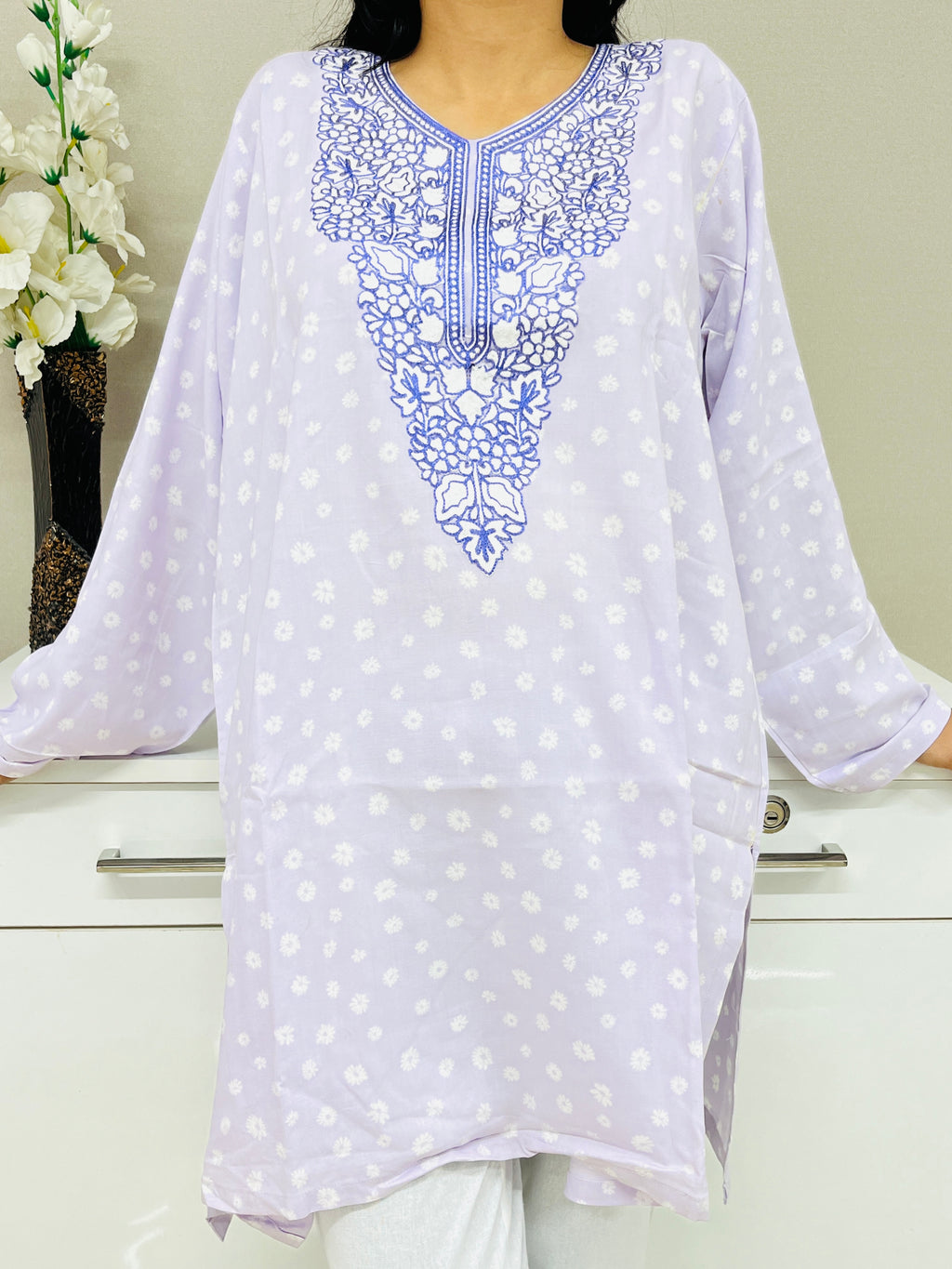 Lilac Embroidered Thread Work Rayon Straight Kurti For Women