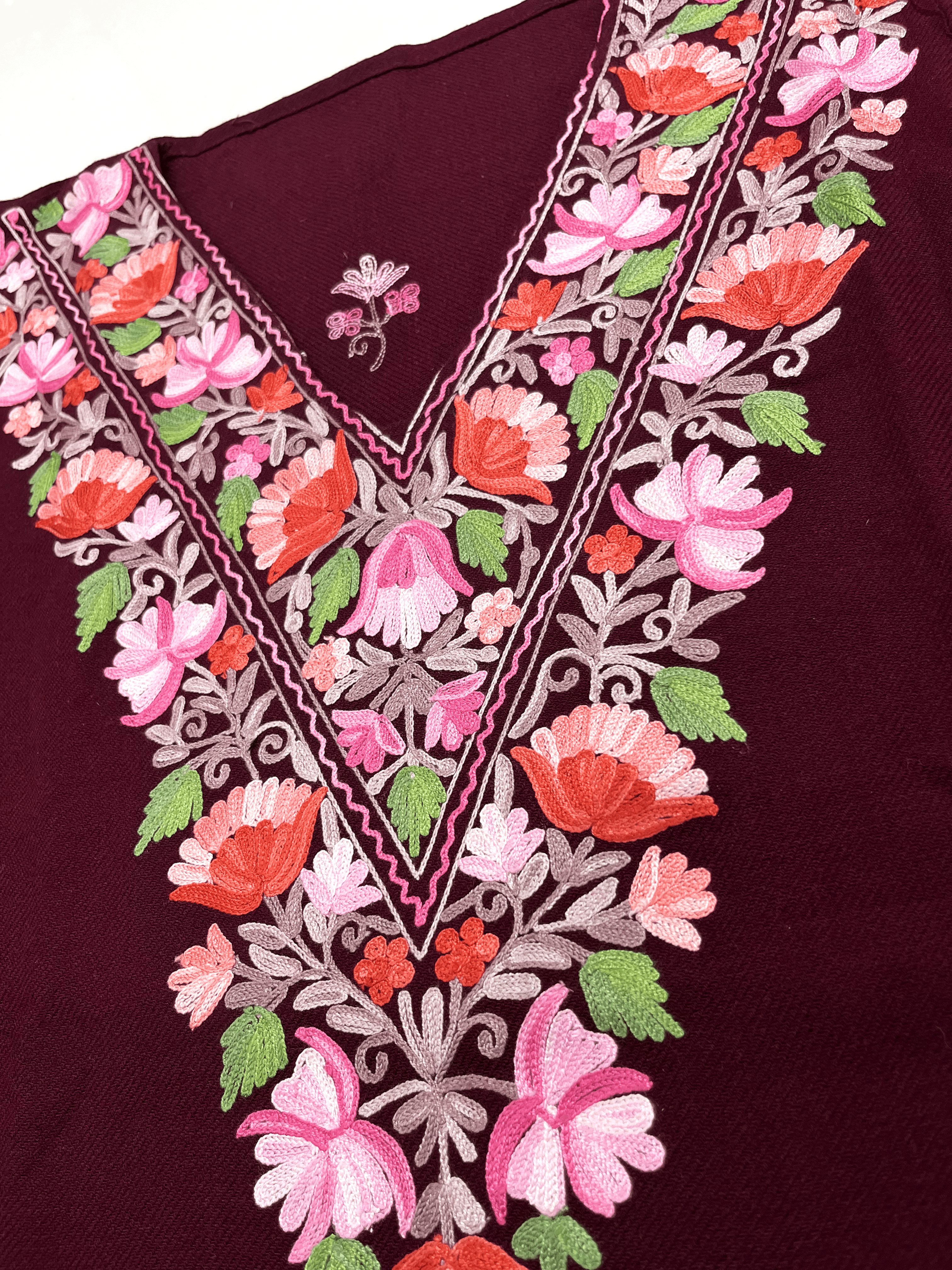 Maroon Floral Aari Embroidered Kashmiri Pheran
