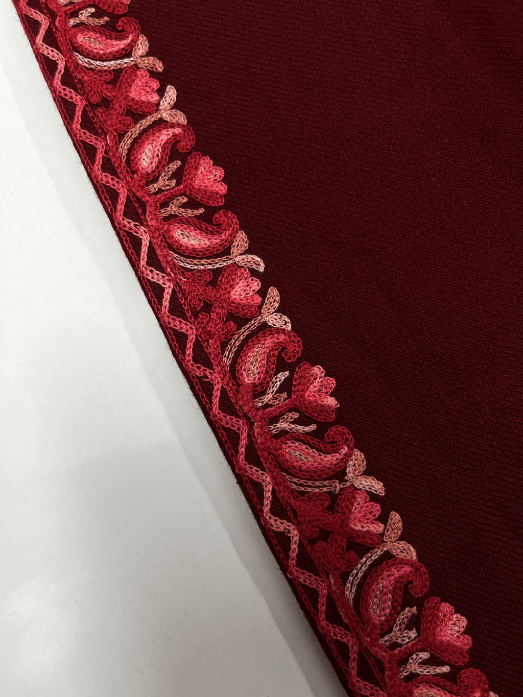 Maroon Floral Aari Embroidered Kashmiri Pheran