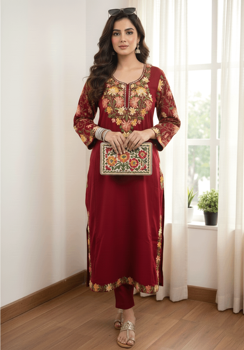 Maroon Floral Aari–Tilla Embroidered Kashmiri Pheran
