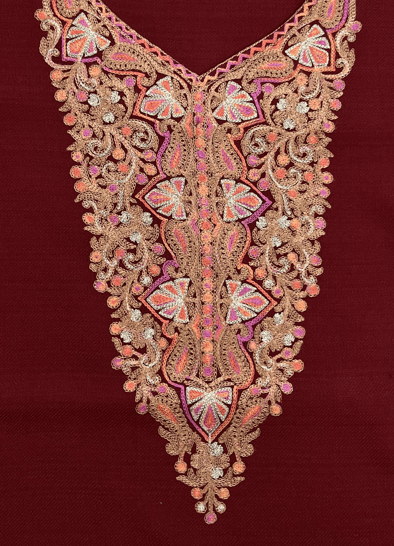Maroon Aari–Tilla Embroidered Kashmiri Pheran