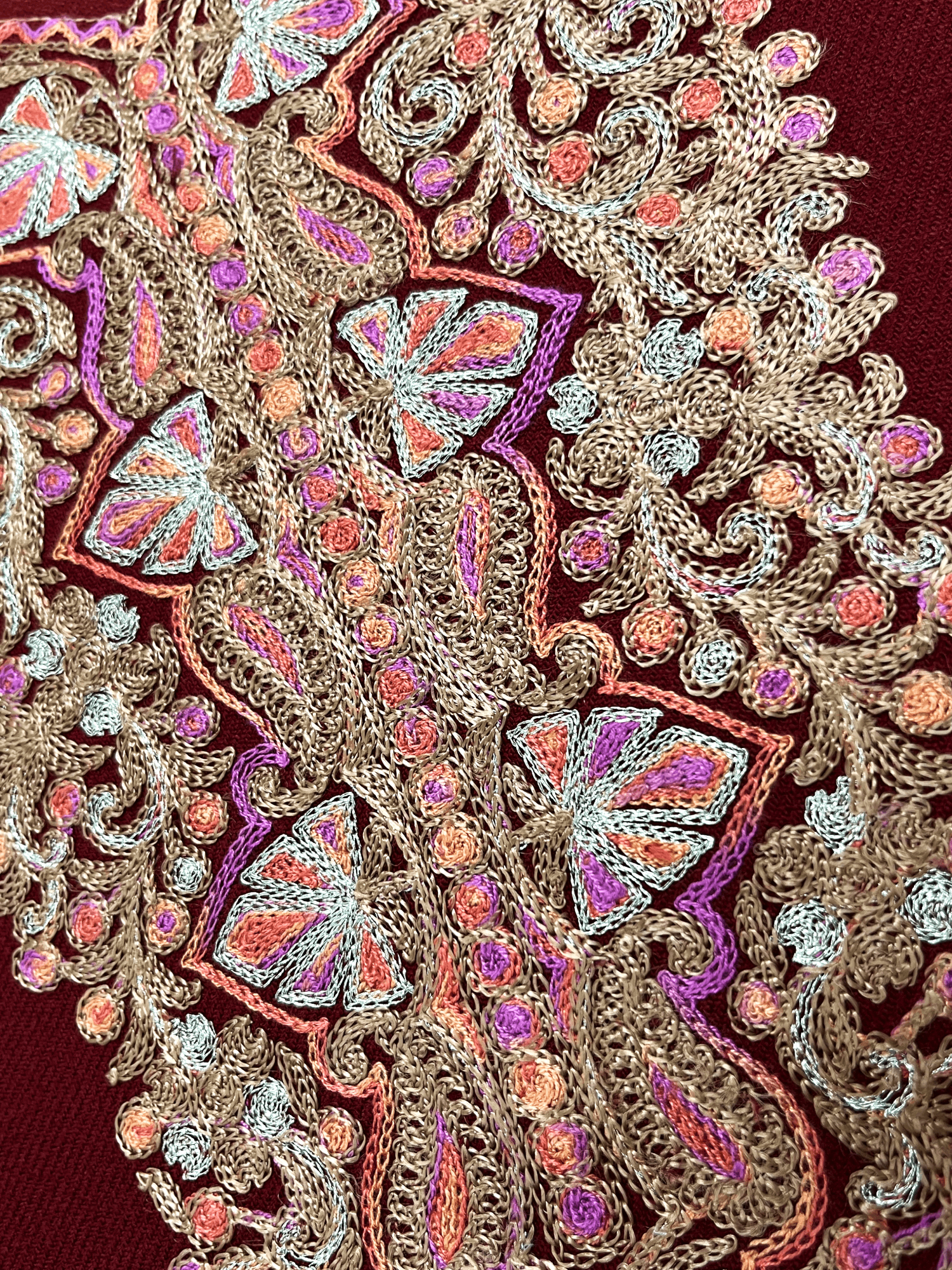 Maroon Aari–Tilla Embroidered Kashmiri Pheran