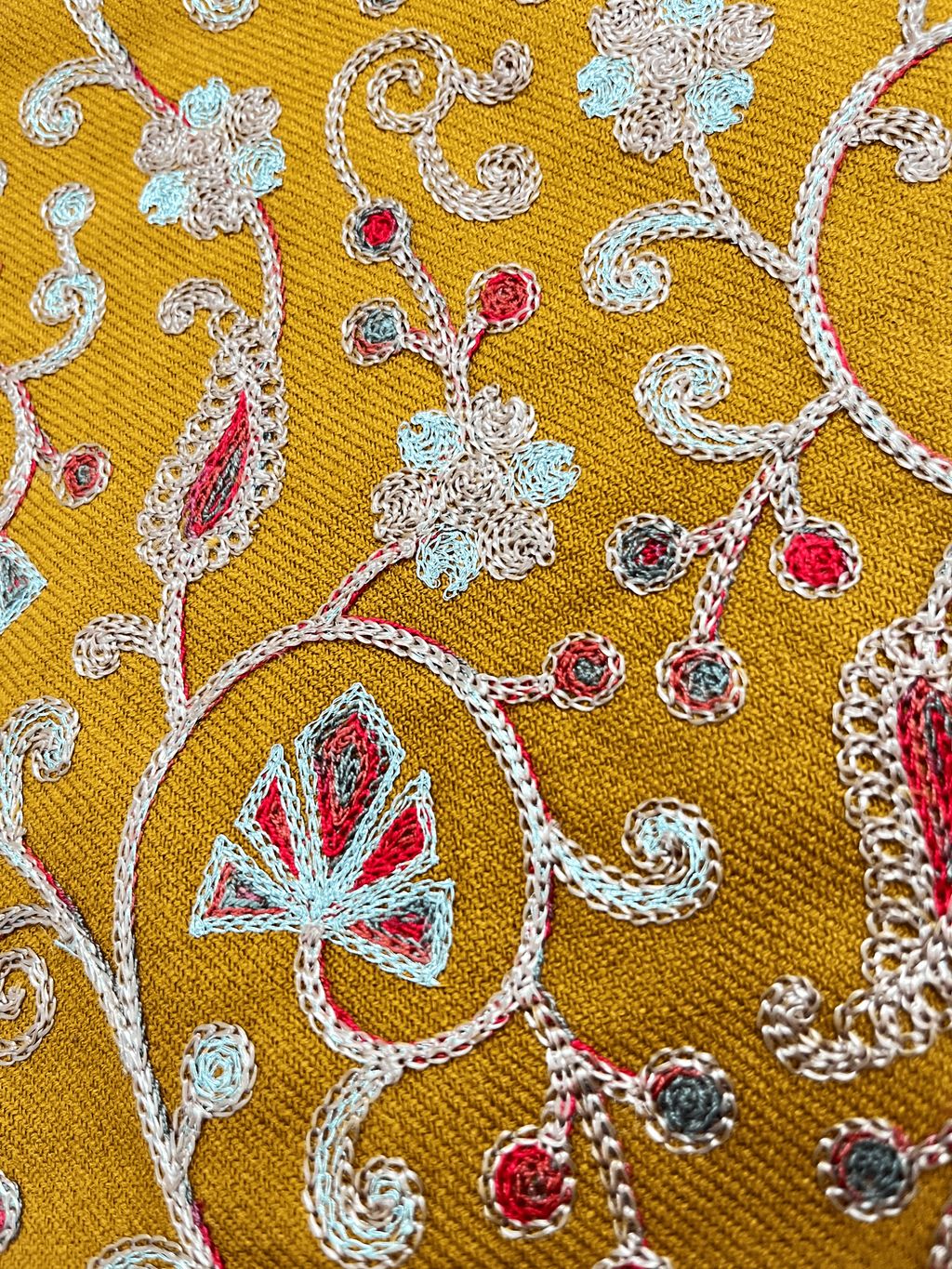 Mustard Aari–Tilla Embroidered Kashmiri Pheran