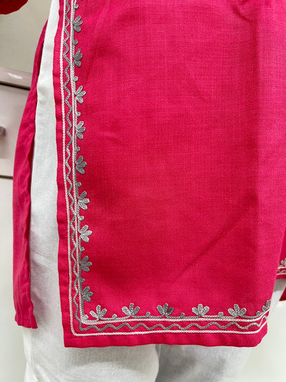 Thread Work White Cotton Straight Kurti
