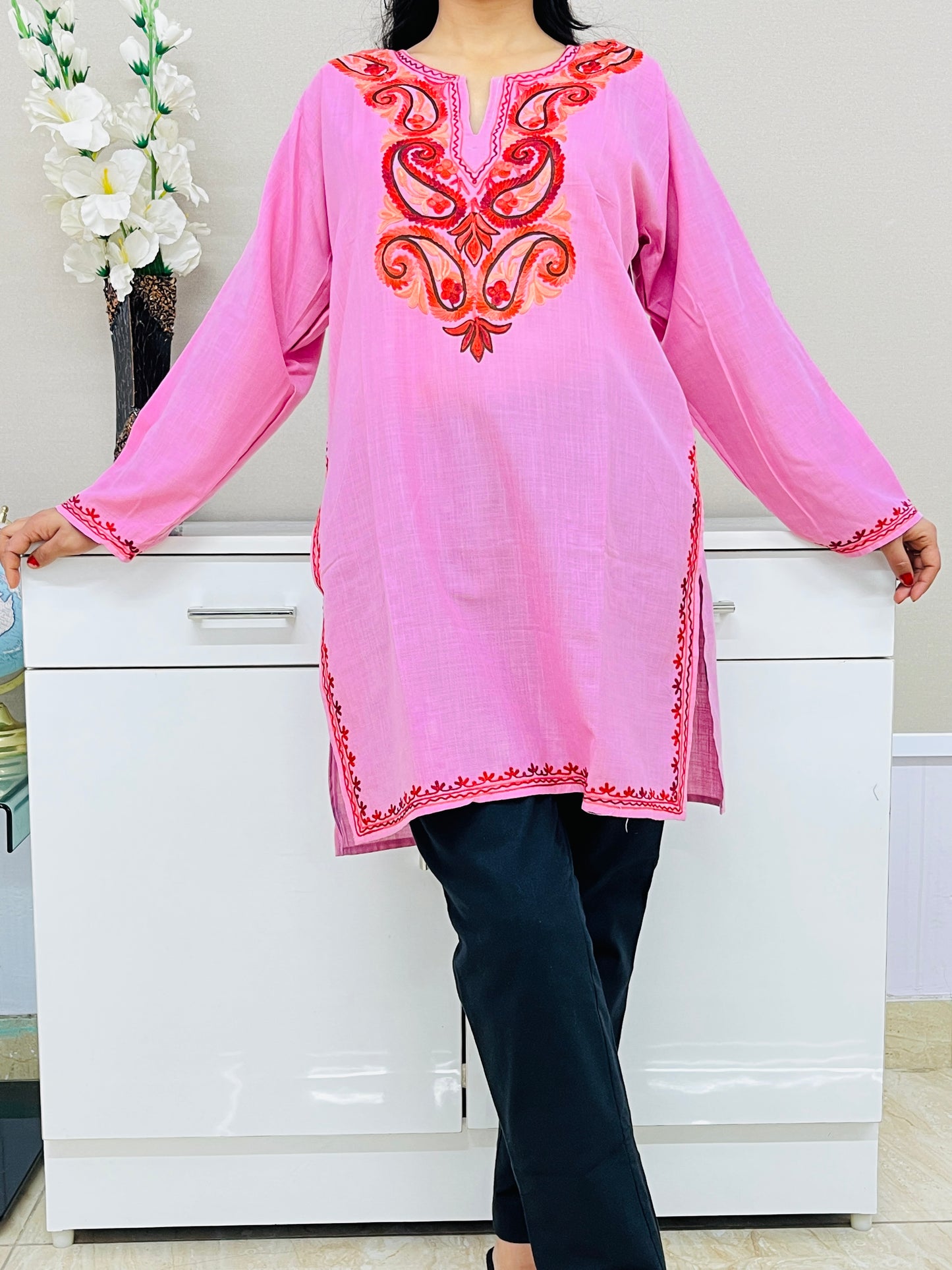 Thread Work White Cotton Straight Kurti