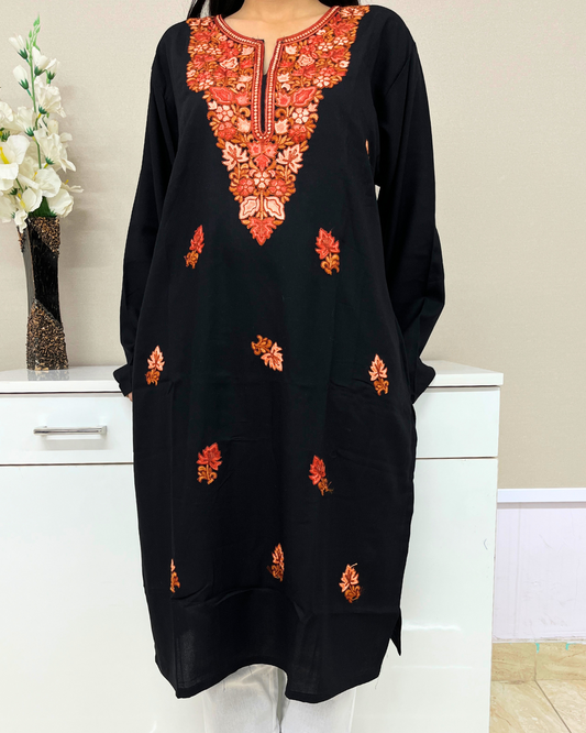 Naariy Multi-color Embroidered Thread Work Black Rayon Straight Kurti
