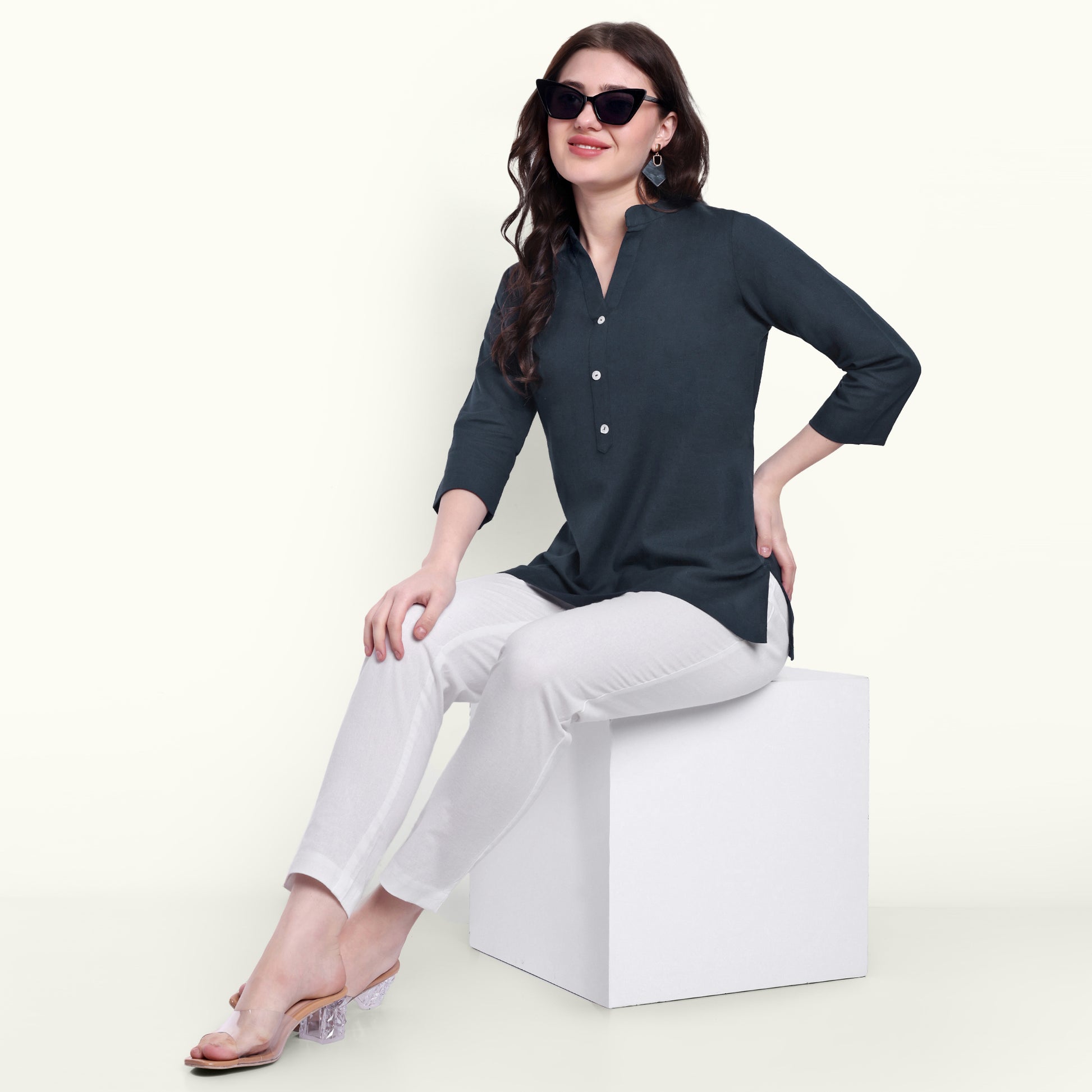 Naariy Navy Blue Airy Linen Short Kurti With Comfort