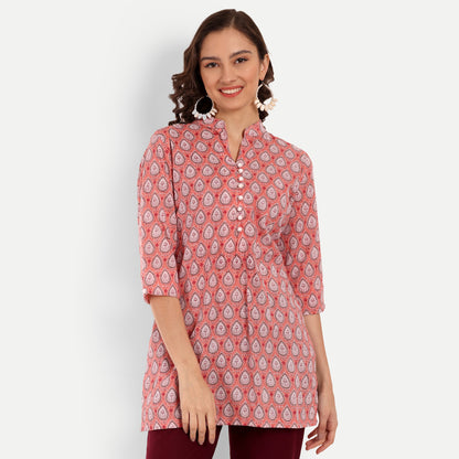 Naariy Peach Floral Printed Straight Cotton Tunic