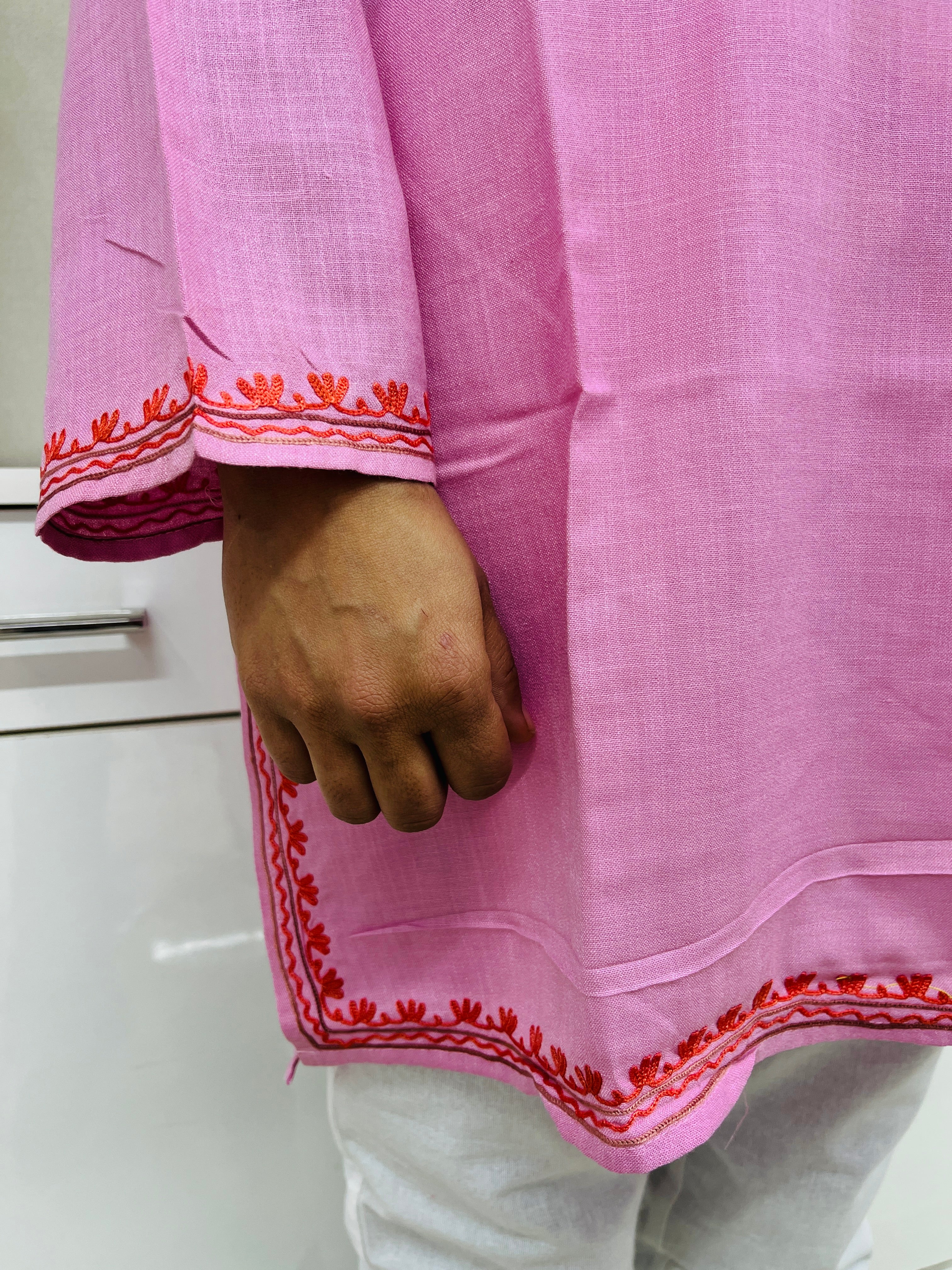 Naariy Pink with Multi-color Embroidered Thread Work Cotton Straight Kurti For Women