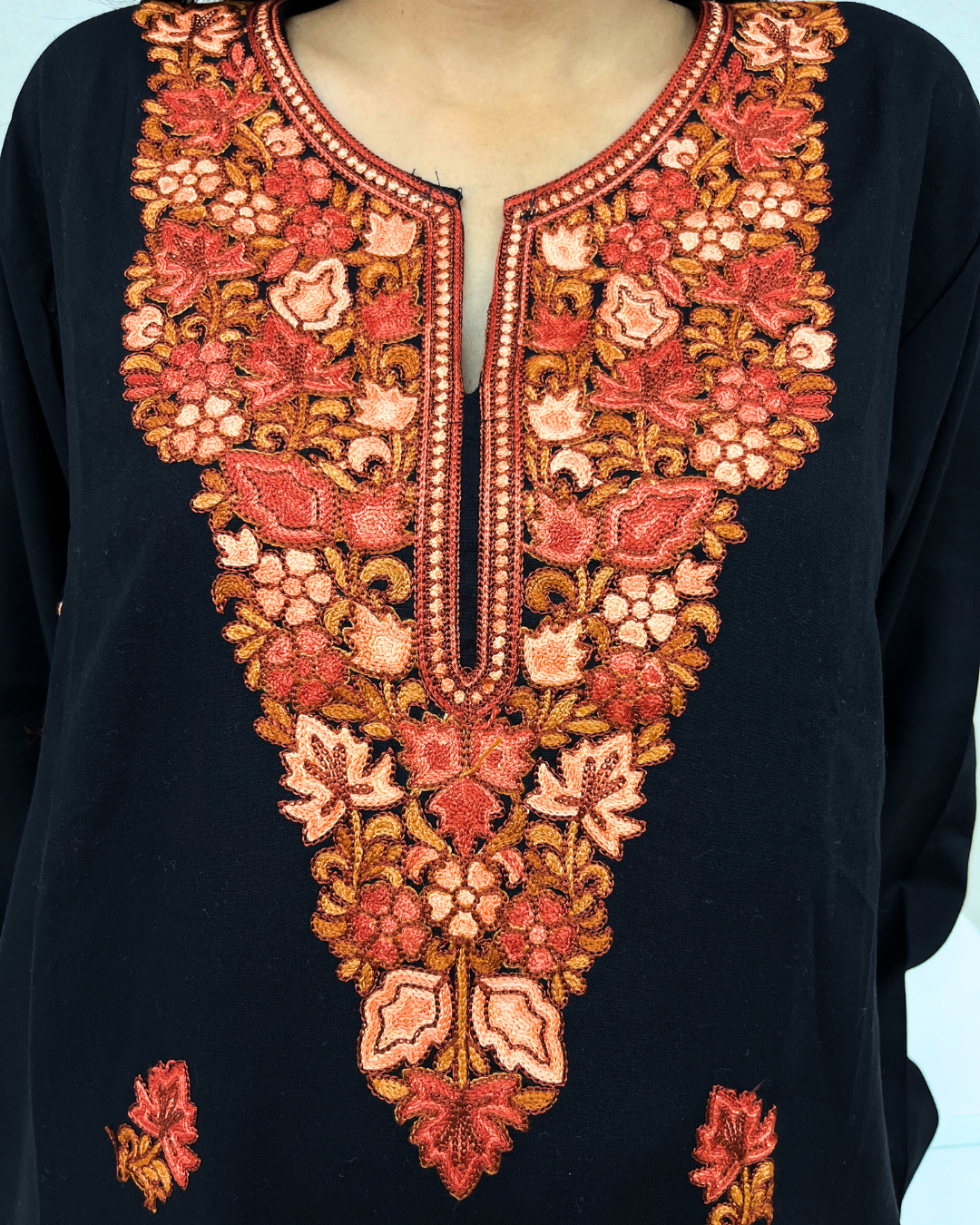 Naariy black embroidered thread work cotton kurti 