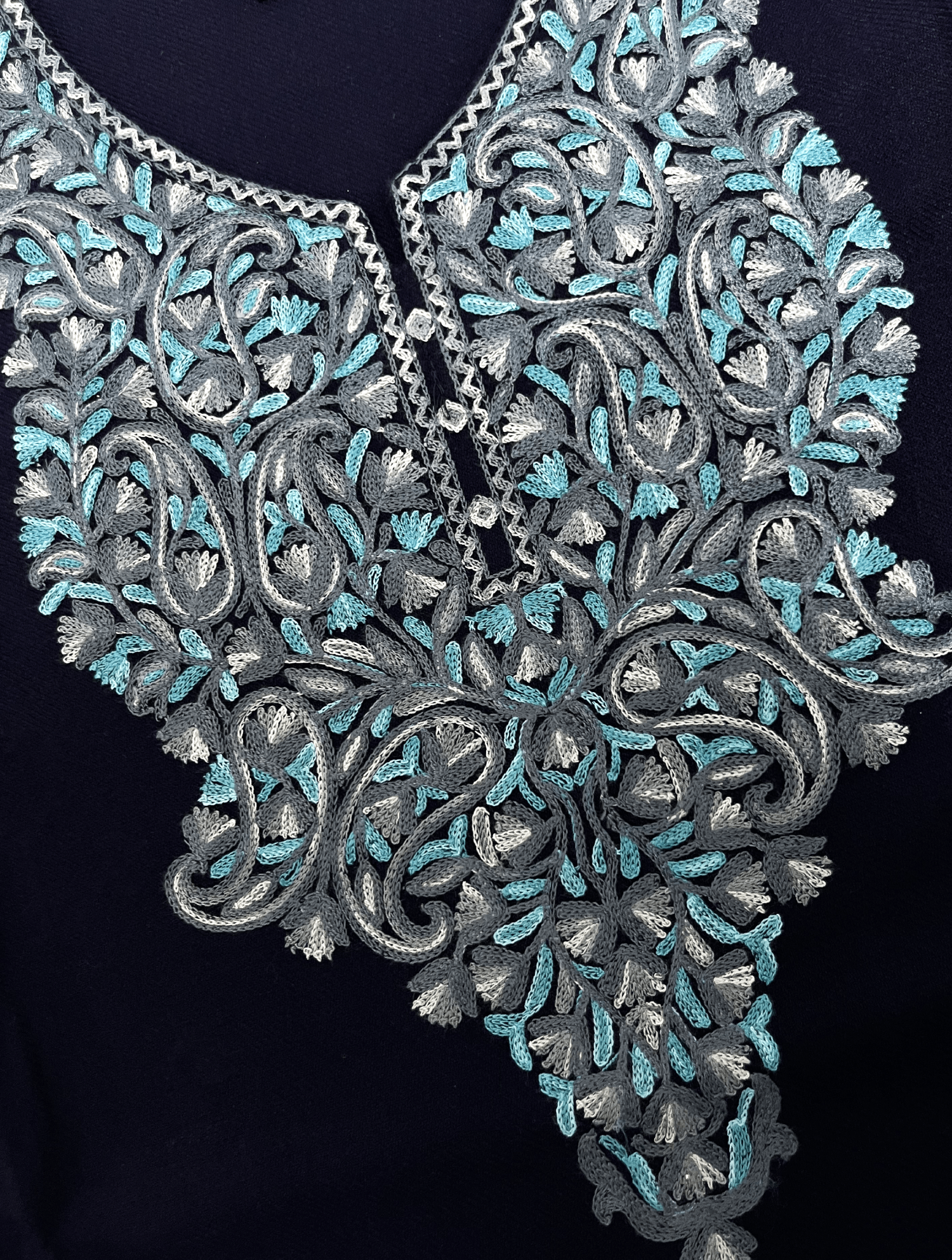 Navy Blue Floral Aari Embroidered Kashmiri Pheran