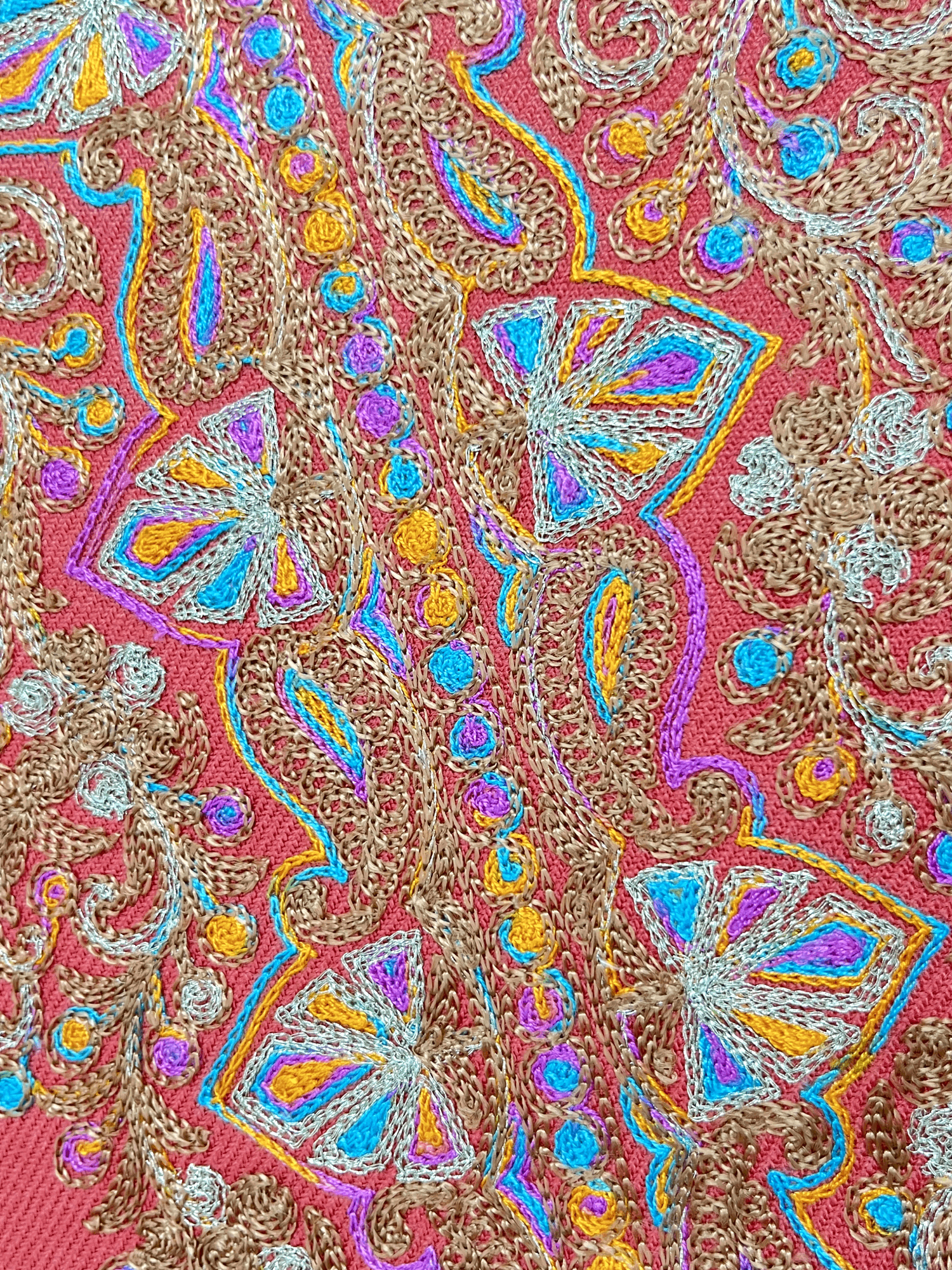 Peach Aari–Tilla Embroidered Kashmiri Pheran