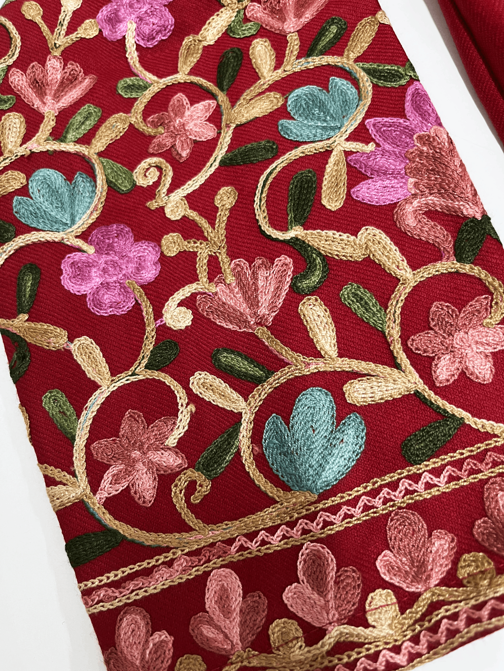Red Floral Aari Embroidered Kashmiri Pheran