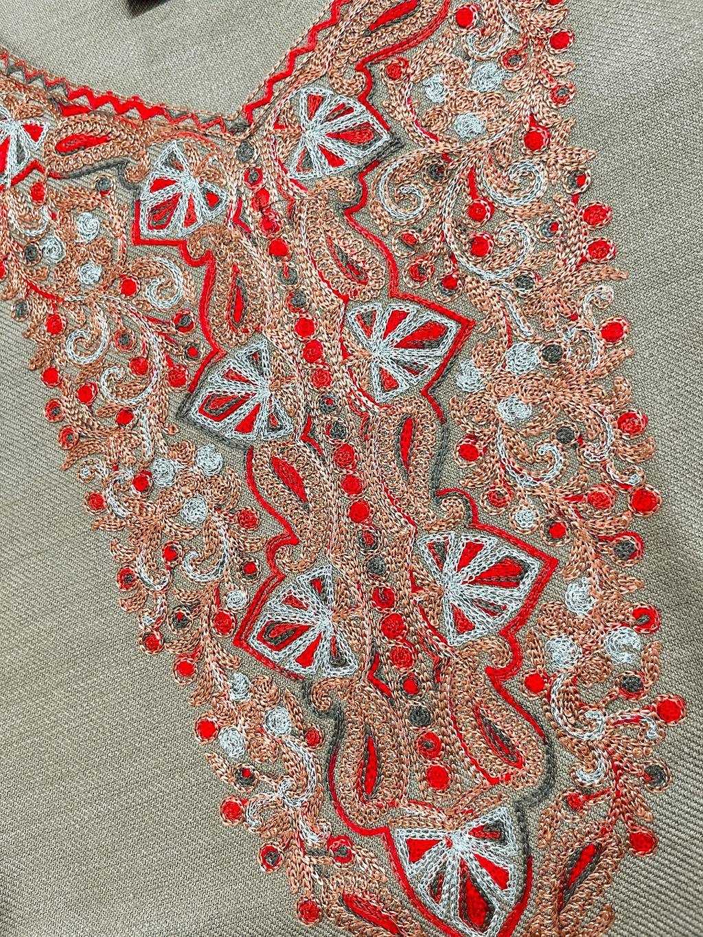 Sand Beige Aari–Tilla Embroidered Kashmiri Pheran