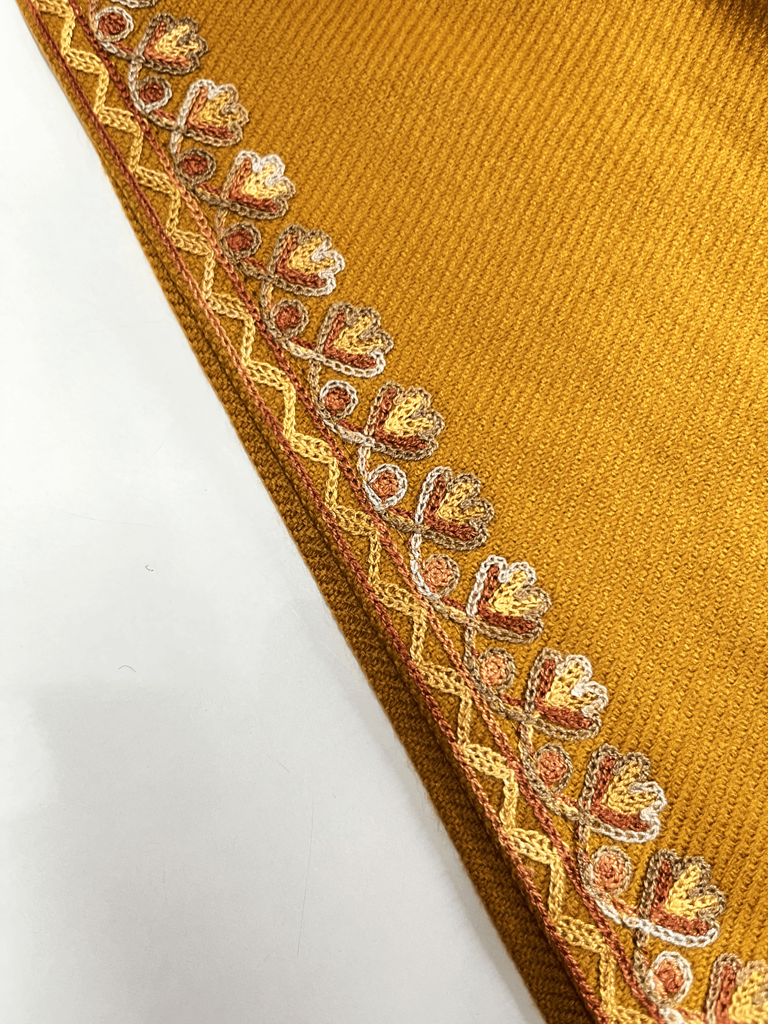 Sunehri Mustard Aari-Embroidered Kashmiri Pheran