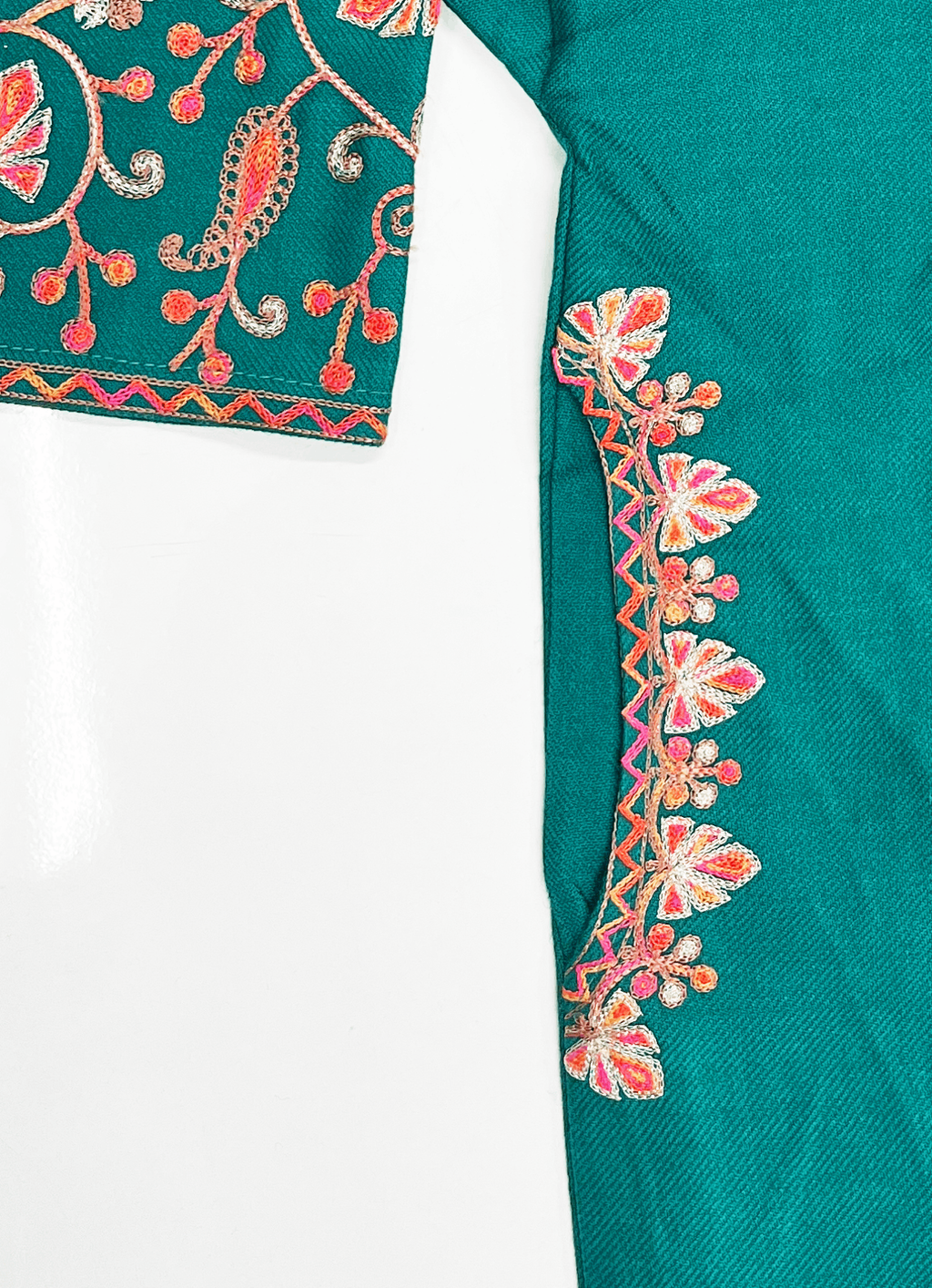 Teal Green Aari–Tilla Embroidered Kashmiri Pheran