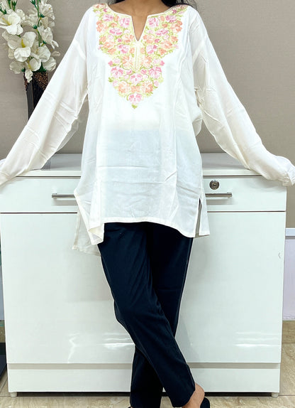  White Rayon Thread Work Straight Kurti For Women