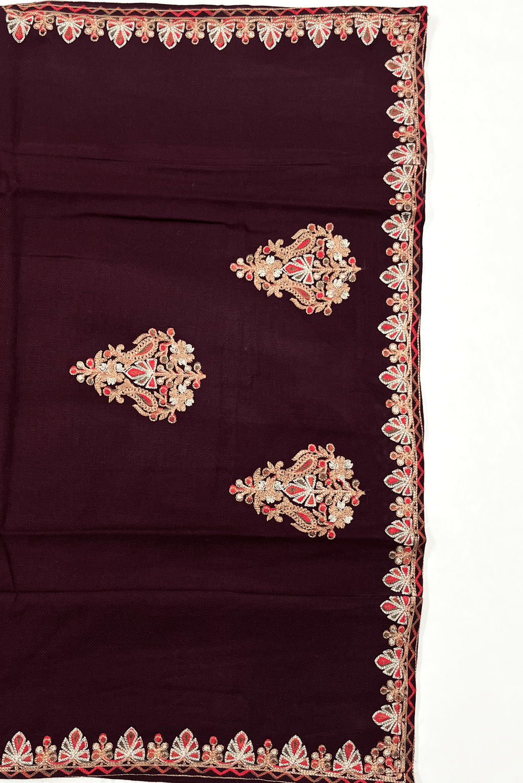 Wine Aari–Tilla Embroidered Kashmiri Pheran