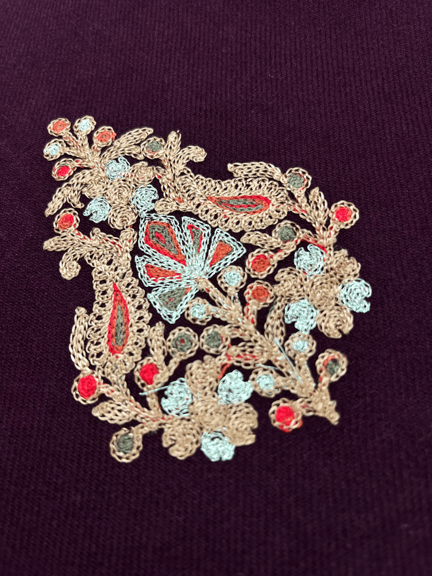 Wine Aari–Tilla Embroidered Kashmiri Pheran