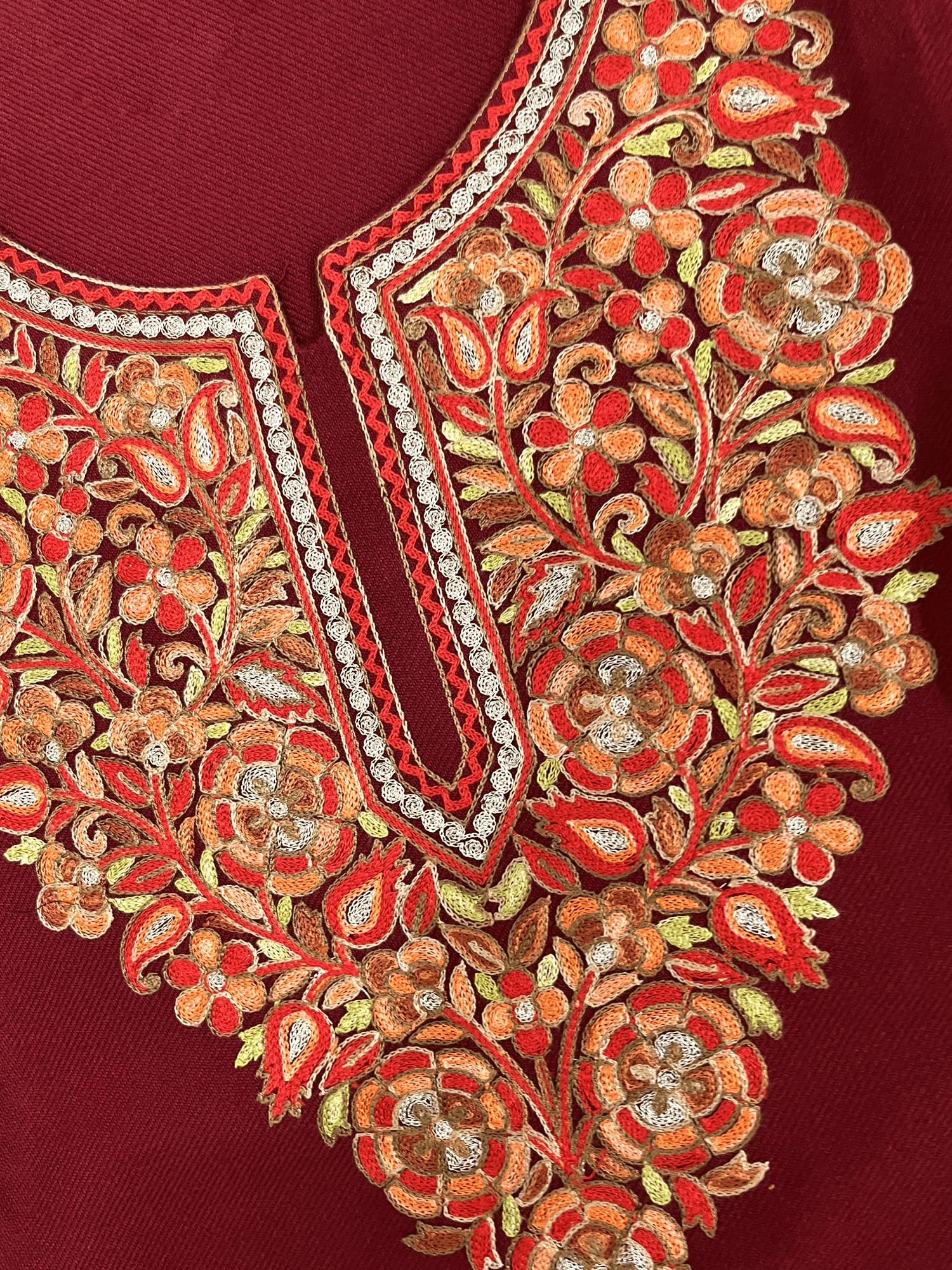 Zar-e-Maroon Aari Tilla Embroidered Kashmiri Pheran
