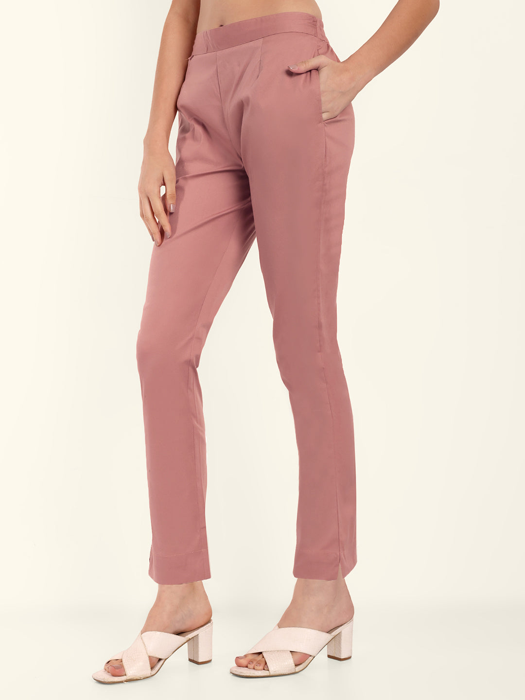 Naariy Dusty Pink Stretchable Cotton Pant With Pocket