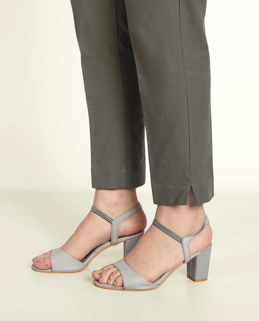 Naariy Grey Solid Women Regular Fit Cotton Trouser Stylish Look
