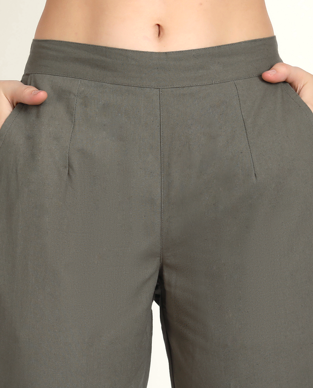 Naariy Grey Solid Women Regular Fit Cotton Trouser With Pocket