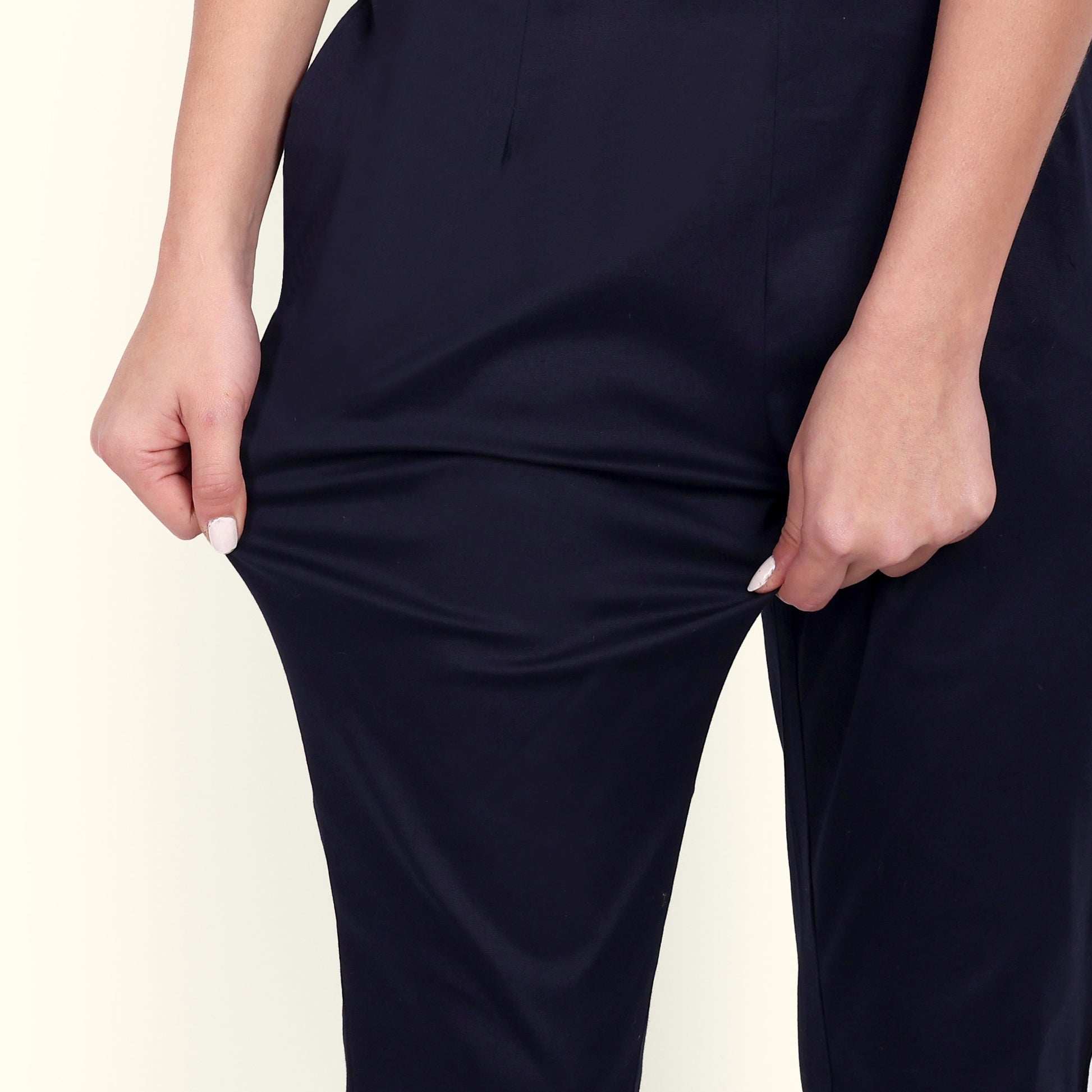 Naariy Navy Blue Stretchable Cotton Pant For Women