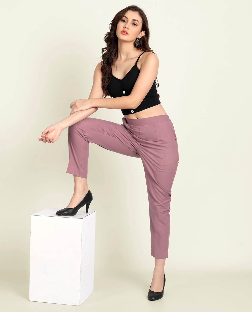 Rose Taupe Solid Women Regular Fit Cotton Trouser